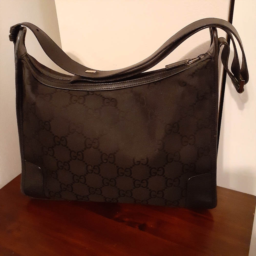 FREE W/any PURCHASE  @FULL PRICE